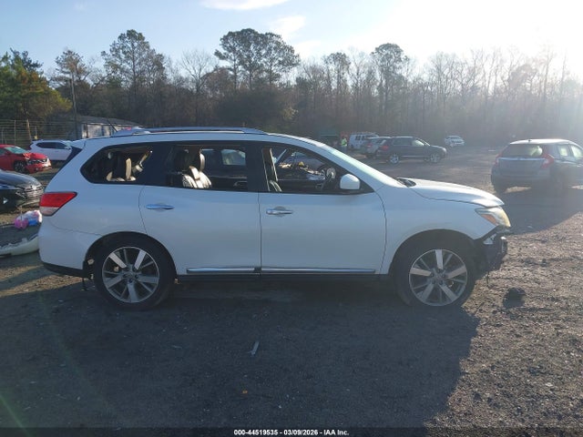 Aukcja sprzedaży 2016 Nissan Pathfinder Platinum, vin: 5N1AR2MN7GC611952, numer aukcji: 44519535