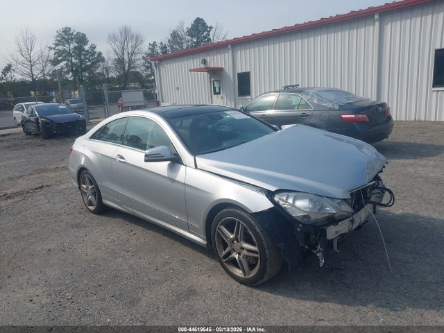 2011 MERCEDES-BENZ E 550 WDDKJ7CB9BF098382