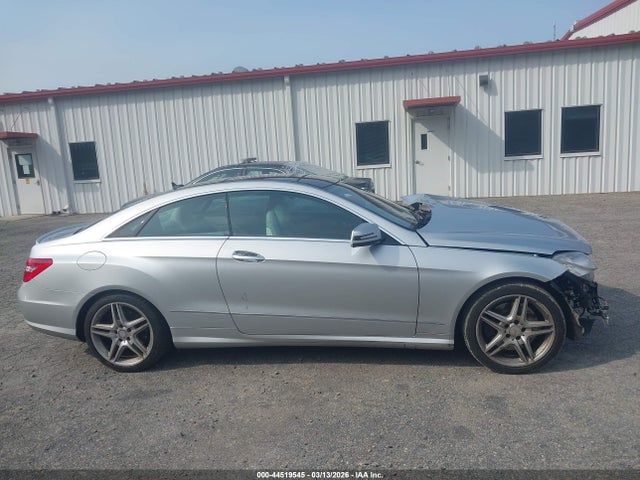 Aukcja sprzedaży 2011 Mercedes-benz E 550, vin: WDDKJ7CB9BF098382, numer aukcji: 44519545