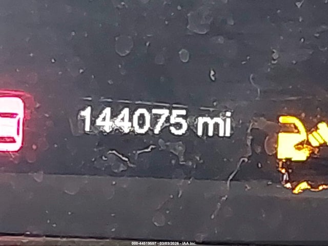 1C4PJLCS3FW601886 Jeep Cherokee Latitude
