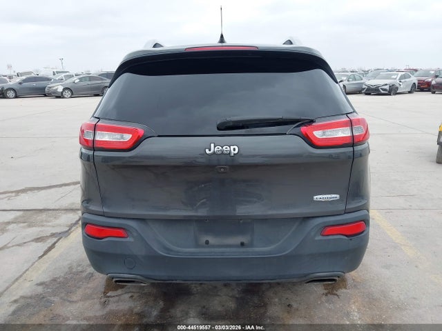 1C4PJLCS3FW601886 Jeep Cherokee Latitude