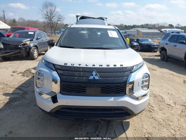 Продаж на аукціоні авто 2024 Mitsubishi Outlander Se Black Edition W/pano Roof S-awc, vin: JA4J4VA84RZ059243, номер лоту: 44519578
