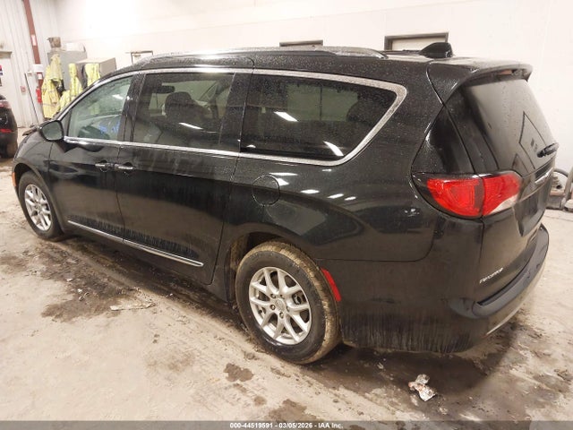 2020 CHRYSLER PACIFICA 2C4RC1BG5LR138917 Photo 2