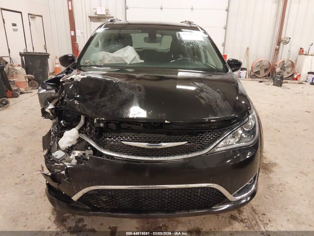 2020 CHRYSLER PACIFICA 2C4RC1BG5LR138917 Photo 5