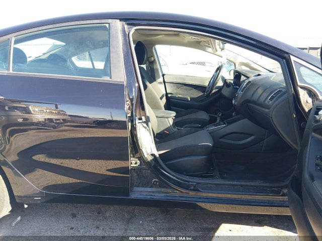 Aukcja sprzedaży 2018 Kia Forte S, vin: 3KPFL4A71JE229087, numer aukcji: 44519606