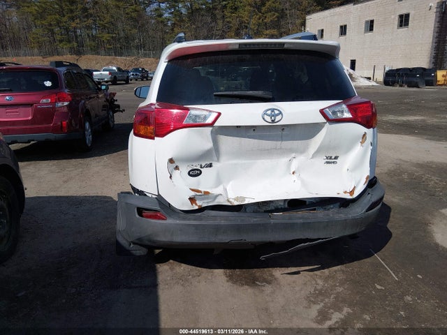 Toyota Rav4 Xle 2015 2T3RFREV4FW338424 Image 16
