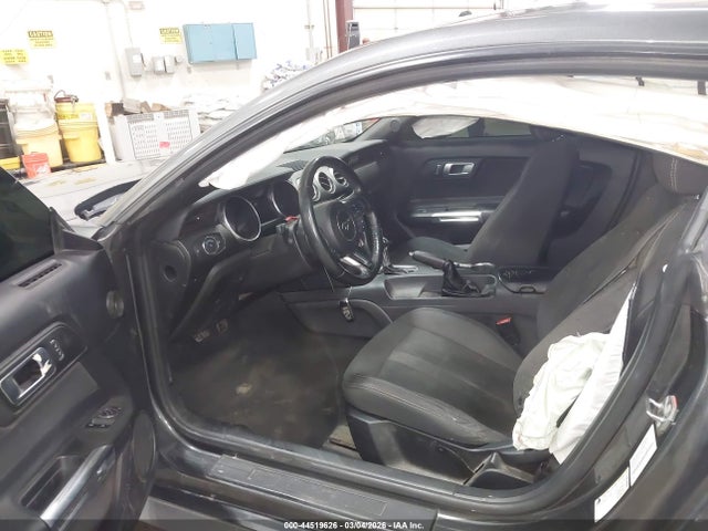 2019 FORD MUSTANG 1FA6P8TH4K5125522 Photo 4