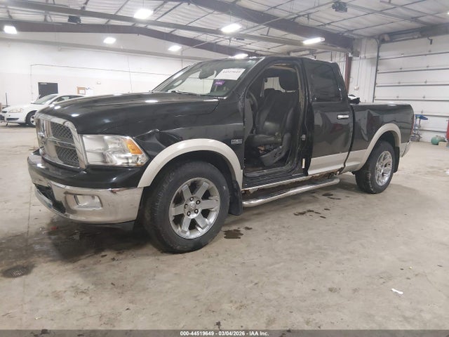 44519649 :رقم المزاد ، 1D7RV1GT7AS103362 vin ، 2010 Dodge Ram 1500 Laramie مزاد بيع