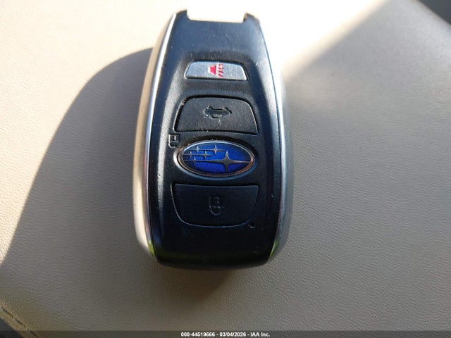 Subaru Outback 2.5i Limited 2017 4S4BSANC5H3240422 Image 11