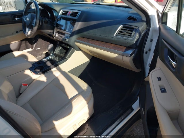 Subaru Outback 2.5i Limited 2017 4S4BSANC5H3240422 Image 5