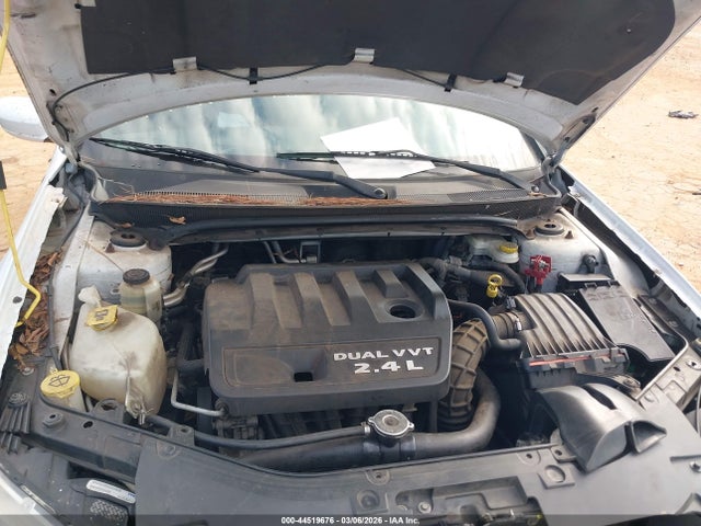 Продажа на аукционе авто 2013 Chrysler 200 Touring, vin: 1C3CCBBBXDN714441, номер лота: 44519676