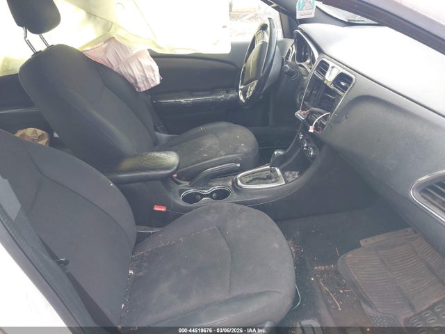 Продажа на аукционе авто 2013 Chrysler 200 Touring, vin: 1C3CCBBBXDN714441, номер лота: 44519676