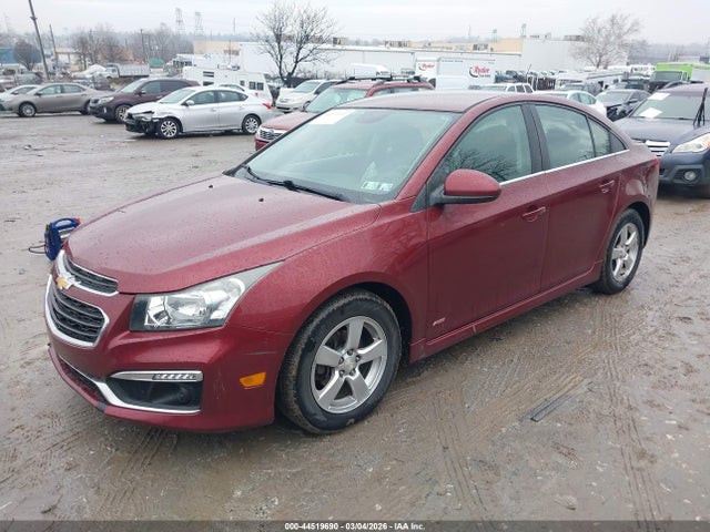 Chevrolet Cruze 1lt Auto 2015 1G1PC5SB0F7280108 Image 2