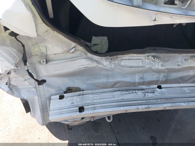 3N1CN7AP0HL901325 Nissan Versa 1.6 S+