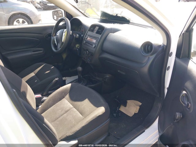 3N1CN7AP0HL901325 Nissan Versa 1.6 S+