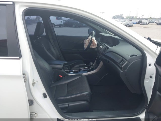 1HGCR2F51HA236682 Honda Accord Sport