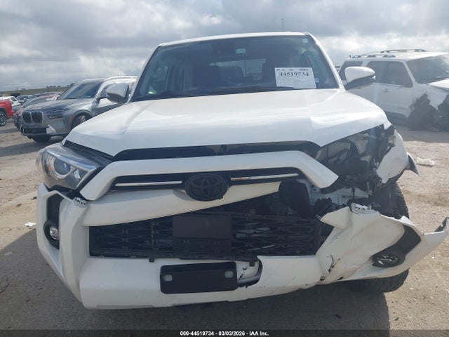 2024 Toyota 4runner მანქანა იყიდება აუქციონზე, vin: JTEFU5JRXR5314467, აუქციონის ნომერი: 44519734