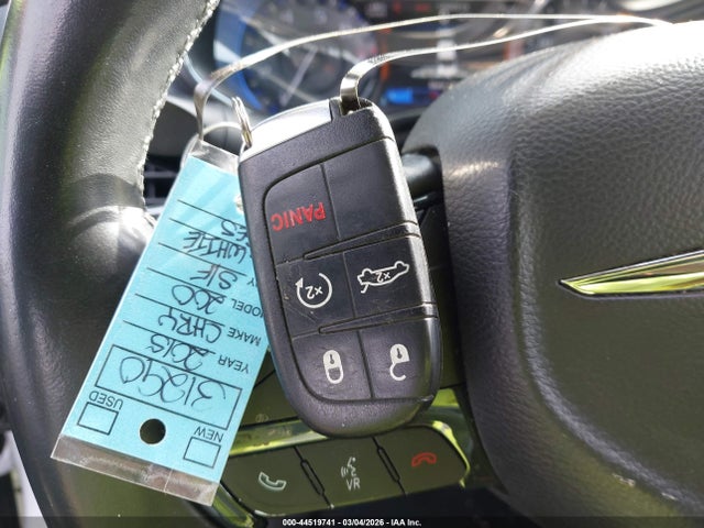 2015 Chrysler 200 S მანქანა იყიდება აუქციონზე, vin: 1C3CCCBG9FN638747, აუქციონის ნომერი: 44519741