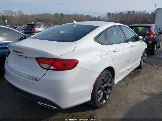 2015 Chrysler 200 S მანქანა იყიდება აუქციონზე, vin: 1C3CCCBG9FN638747, აუქციონის ნომერი: 44519741