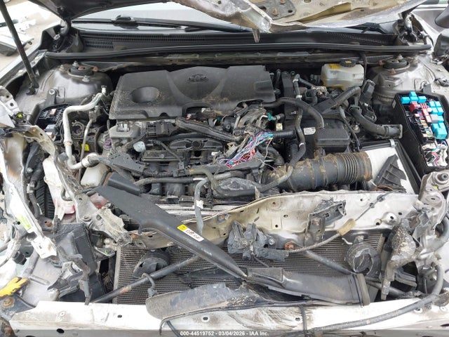 4T1B21HK0JU006921 Toyota Camry Hybrid Se