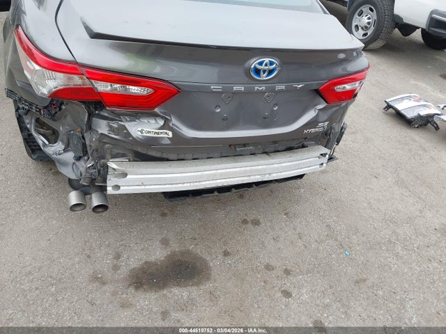 4T1B21HK0JU006921 Toyota Camry Hybrid Se