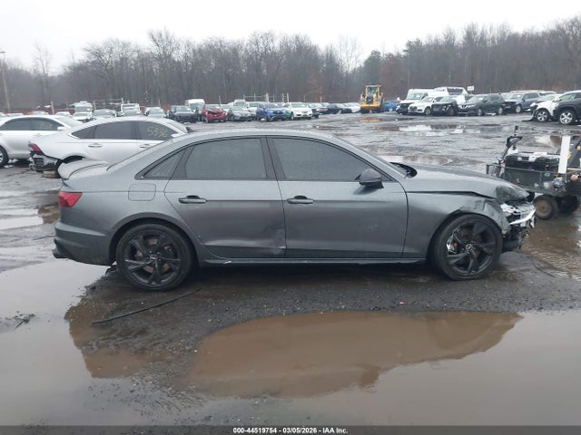 2022 Audi S4 Premium Tfsi Quattro Tiptronic მანქანა იყიდება აუქციონზე, vin: WAUA4AF45NA011101, აუქციონის ნომერი: 44519754