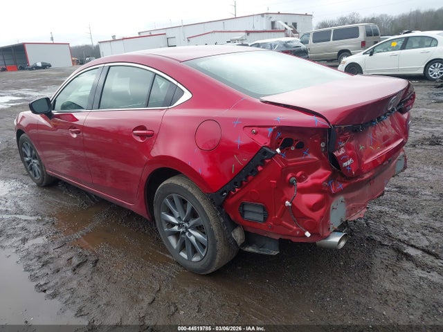 2019 MAZDA MAZDA6 JM1GL1UM8K1510389 Photo 2
