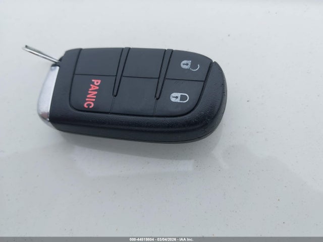 Продажа на аукционе авто 2019 Jeep Renegade Latitude 4x4, vin: ZACNJBBB2KPK23115, номер лота: 44519804