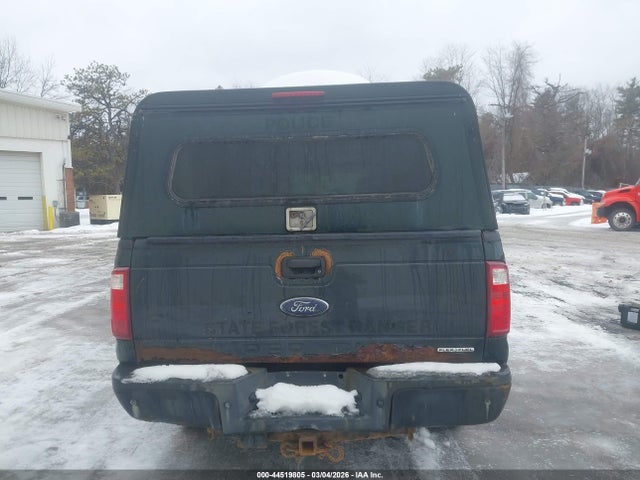 44519805 :رقم المزاد ، 1FT7X2B64FEB89500 vin ، 2015 Ford F-250 Xl مزاد بيع