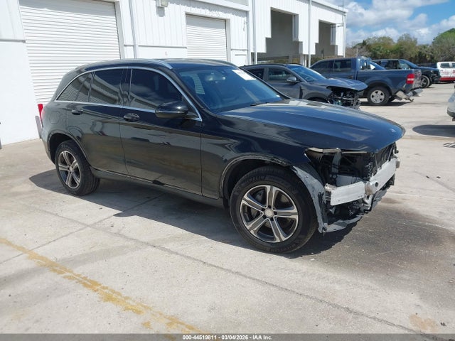 2016 MERCEDES-BENZ GLC 300 WDC0G4KB7GF012083