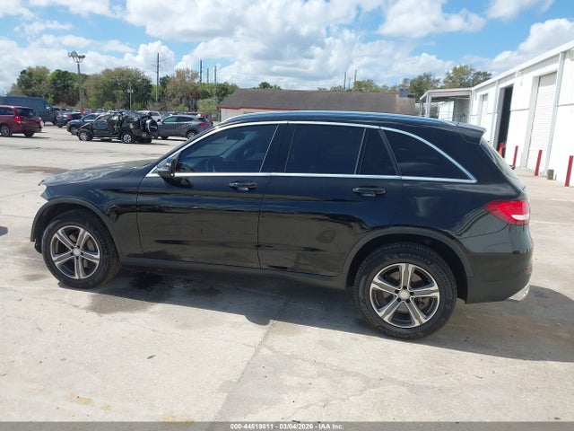 2016 Mercedes-benz Glc 300 4matic მანქანა იყიდება აუქციონზე, vin: WDC0G4KB7GF012083, აუქციონის ნომერი: 44519811