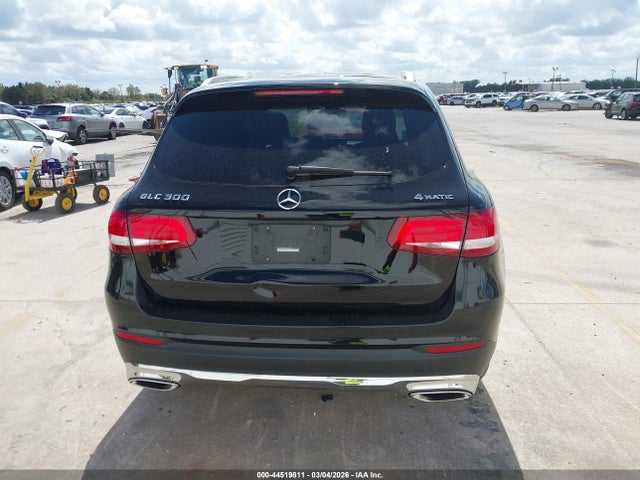 2016 Mercedes-benz Glc 300 4matic მანქანა იყიდება აუქციონზე, vin: WDC0G4KB7GF012083, აუქციონის ნომერი: 44519811
