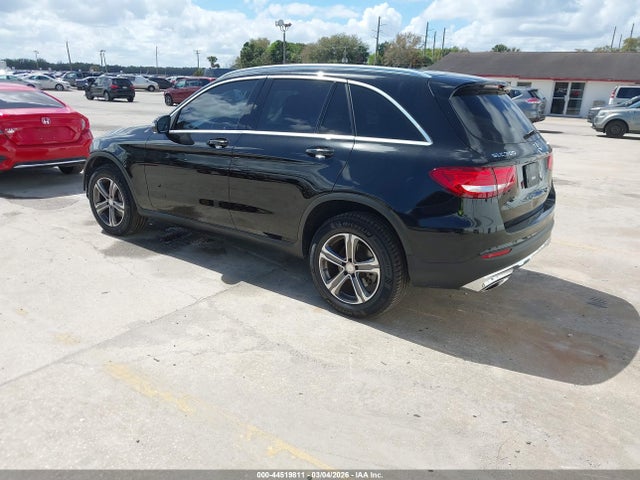 2016 MERCEDES-BENZ GLC 300 WDC0G4KB7GF012083 Photo 2