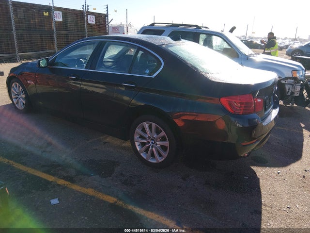 2016 BMW 535I WBA5B3C58GD549440 Photo 2