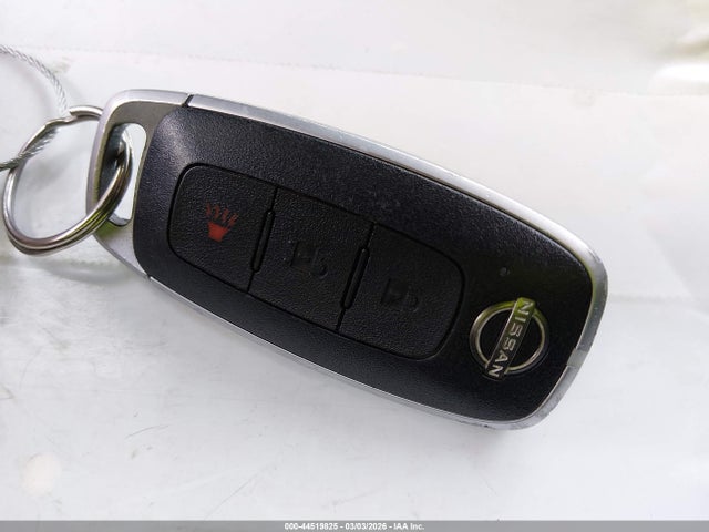 5N1BT3AB4PC802038 Nissan Rogue S Intelligent Awd