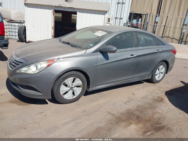 Hyundai SONATA GLS 2014 5NPEB4AC2EH812264 Image 2