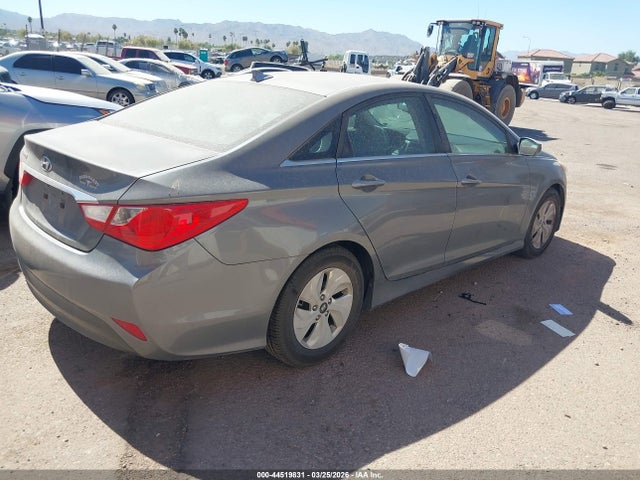 Hyundai SONATA GLS 2014 5NPEB4AC2EH812264 Image 4