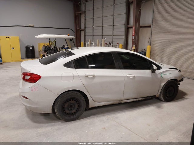 1G1BC5SM9H7140153 Chevrolet Cruze Ls Auto
