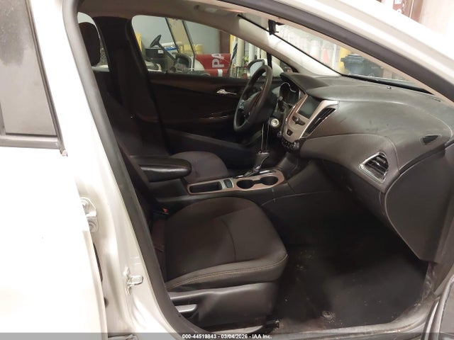 1G1BC5SM9H7140153 Chevrolet Cruze Ls Auto