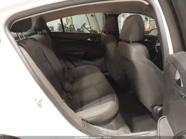 1G1BC5SM9H7140153 Chevrolet Cruze Ls Auto