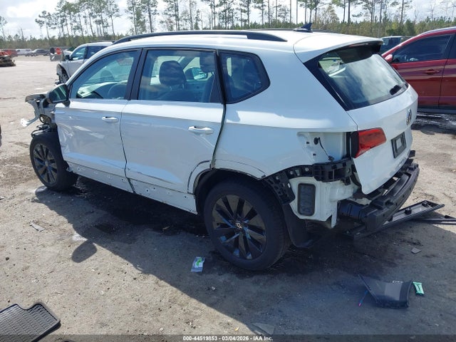 Продажа на аукционе авто 2023 Volkswagen Taos 1.5t S, vin: 3VVCX7B23PM342972, номер лота: 44519853