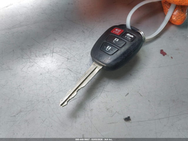 Toyota COROLLA LE 2016 5YFBURHE9GP379615 Image 11
