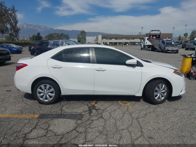 Toyota COROLLA LE 2016 5YFBURHE9GP379615 Image 13
