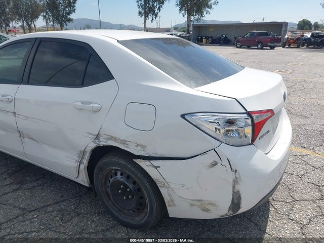 Toyota COROLLA LE 2016 5YFBURHE9GP379615 Image 18