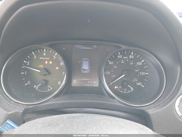 JN1BJ1CP2JW102616 Nissan Rogue Sport Sv