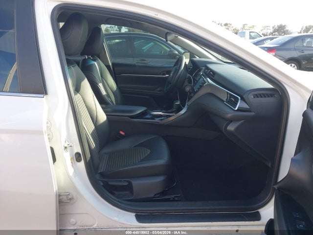 Toyota CAMRY SE 2018 4T1B11HK3JU086248 Image 5