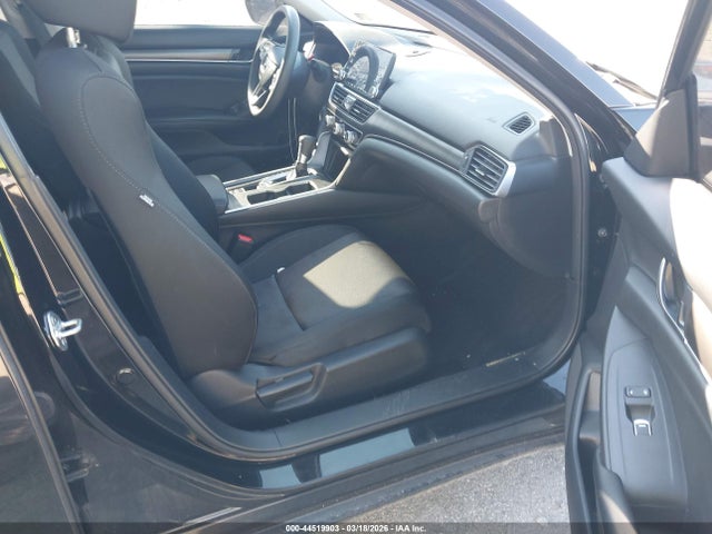 1HGCV1F18JA247834 Honda ACCORD LX