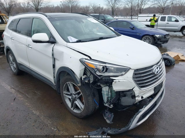 2018 HYUNDAI SANTA FE KM8SRDHF8JU275541