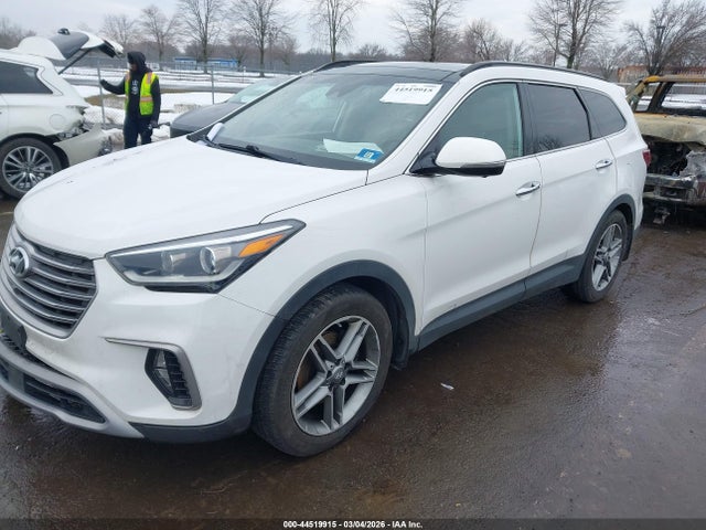 2018 HYUNDAI SANTA FE KM8SRDHF8JU275541 Photo 1