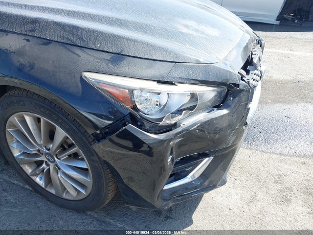 44519934 :رقم المزاد ، JN1EV7AP9JM350848 vin ، 2018 Infiniti Q50 3.0t Luxe مزاد بيع